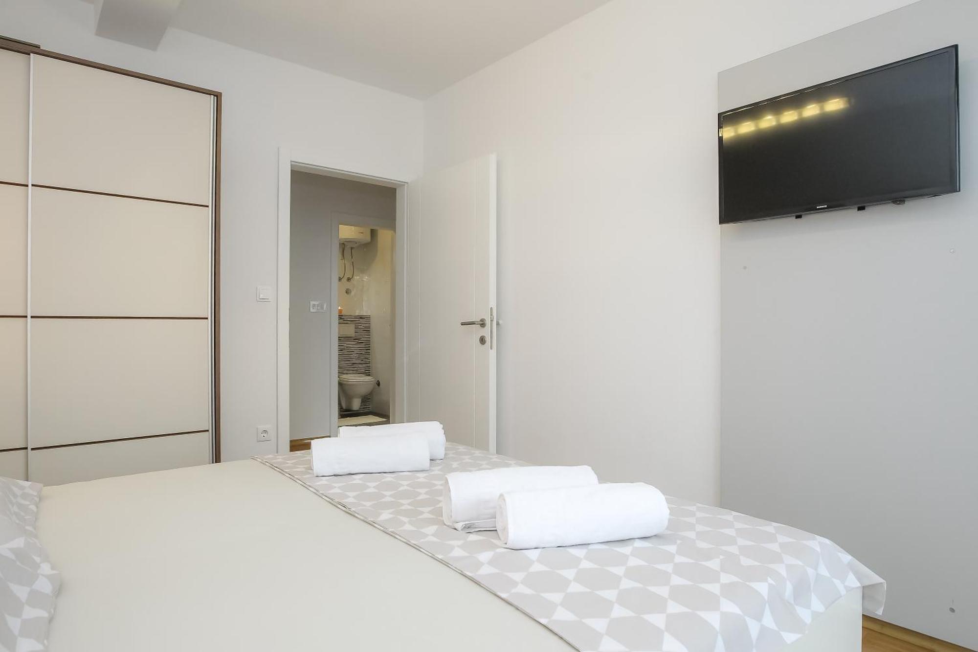 Apartments Tomana โนวาลยา ห้อง รูปภาพ