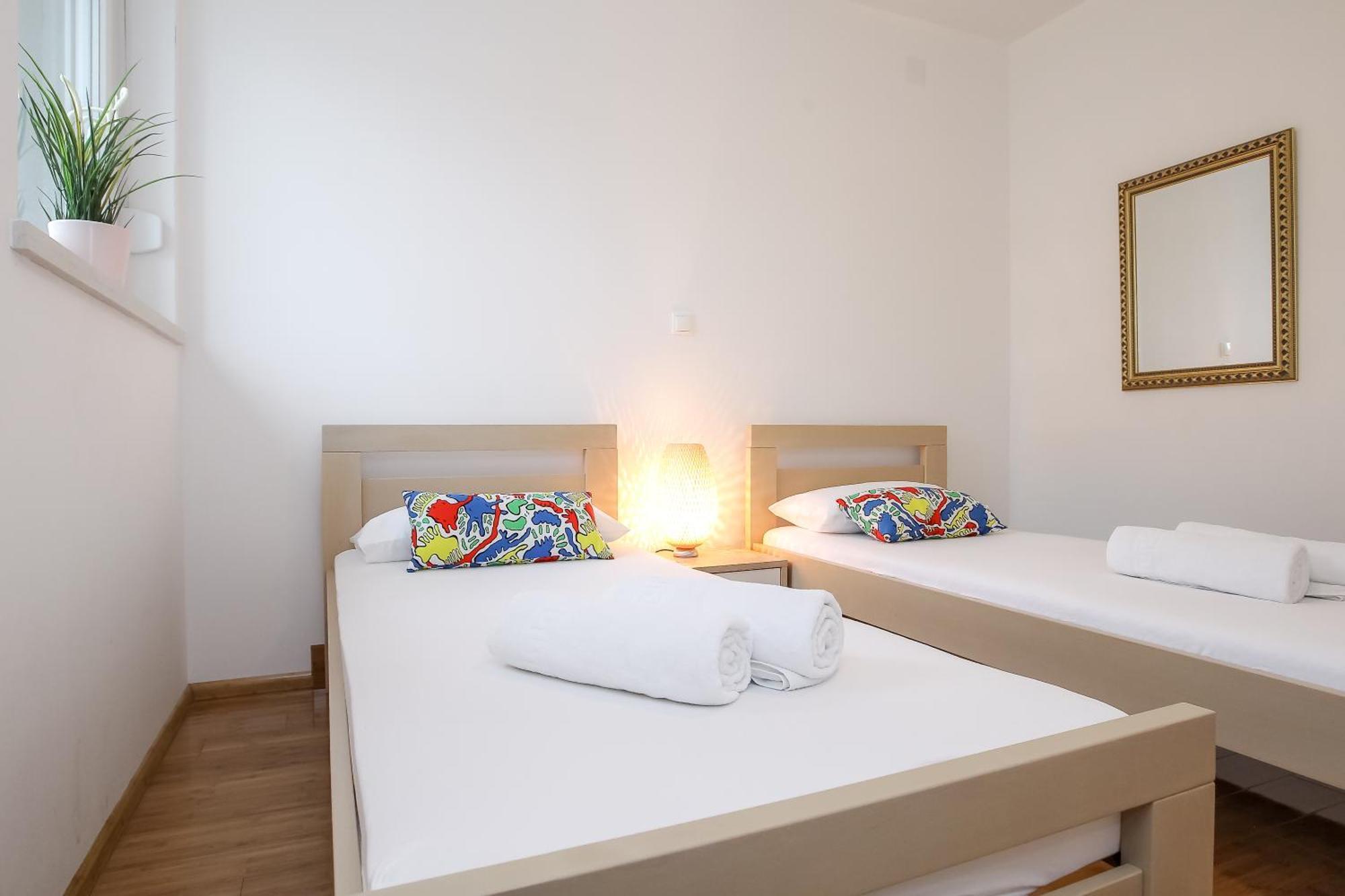 Apartments Tomana โนวาลยา ห้อง รูปภาพ