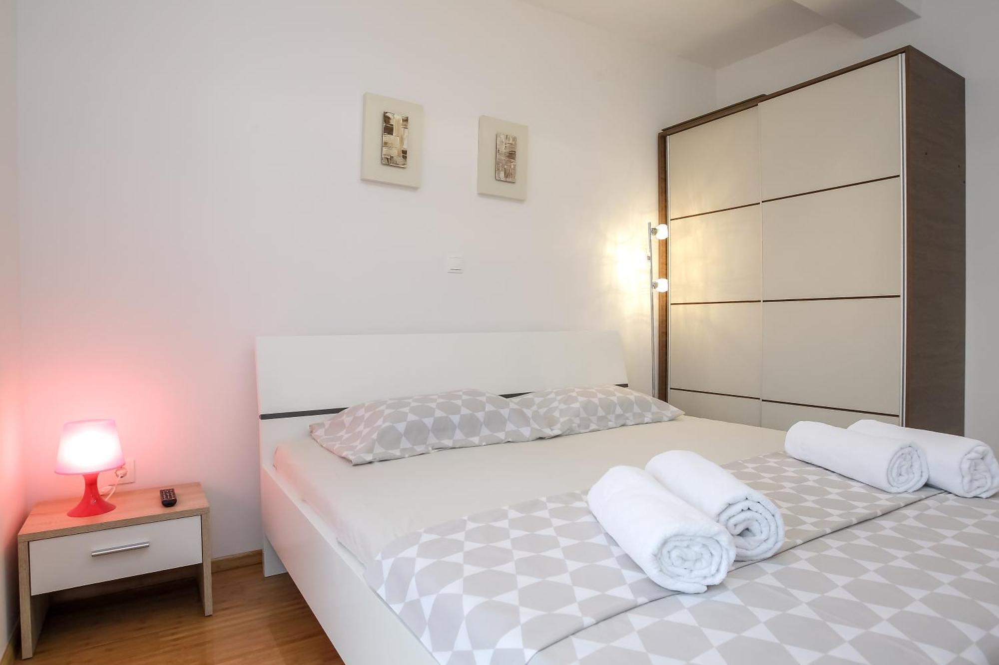 Apartments Tomana โนวาลยา ห้อง รูปภาพ